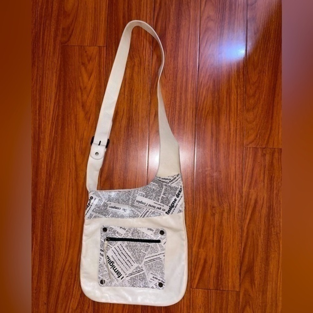 Maurizio Taiuti gazette newspaper purse crossbody bag made in Italy - Picture 2 of 12